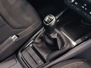 Skoda Kamiq 10 Tsi 110cv Ambition  - Foto 18