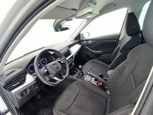 Skoda Kamiq 10 Tsi 110cv Ambition  - Foto 9