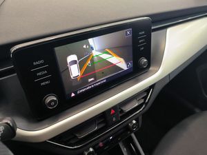 Skoda Kamiq 10 Tsi 110cv Ambition  - Foto 14