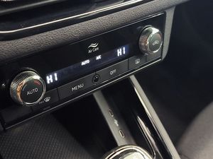 Skoda Kamiq 10 Tsi 110cv Ambition  - Foto 16