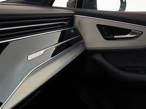 Audi Q7 50 Tdi 286 Cv Quattro Stronic Black Line  - Foto 16