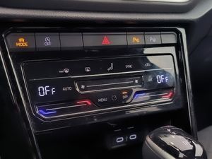 Volkswagen T-roc 2.0 Tdi 150 Cv Dsg Rline  - Foto 16