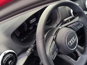 Audi Q2 30 Tfsi 116cv S Line  - Foto 12