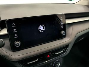 Skoda Fabia 1.0 Tsi 95 Cv Selection  - Foto 17