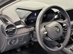 Skoda Fabia 1.0 Tsi 95 Cv Selection  - Foto 11