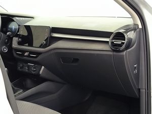 Skoda Fabia 1.0 Tsi 95 Cv Selection  - Foto 21