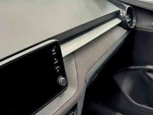 Skoda Fabia 1.0 Tsi 95 Cv Selection  - Foto 15