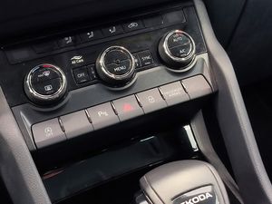 Skoda Karoq 1,5 Tsi 150 Cv Dsg Selection  - Foto 15