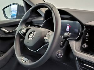 Skoda Kamiq 1,0 Tsi 115 Cv Dsg Selection  - Foto 9