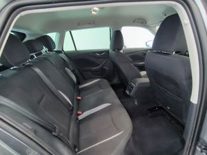 Skoda Kamiq 1,0 Tsi 115 Cv Dsg Selection  - Foto 6