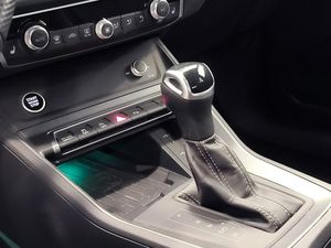 Audi Q3 35 Tfsi 150 Cv Stronic Black Line  - Foto 16