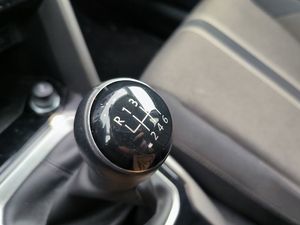 Volkswagen T-roc 1.0 Tsi 110cv Rline Advance  - Foto 13