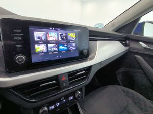 Skoda Kamiq 1.0 Tsi 110 Cv Ambition  - Foto 12