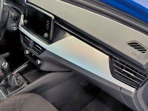 Skoda Kamiq 1.0 Tsi 110 Cv Ambition  - Foto 17