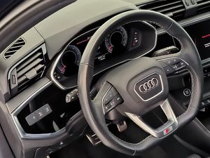 Audi Q3 35 Tdi 150 Cv Black Line Stronic  - Foto 11