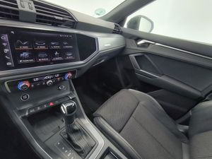 Audi Q3 35 Tdi 150 Cv Black Line Stronic  - Foto 18