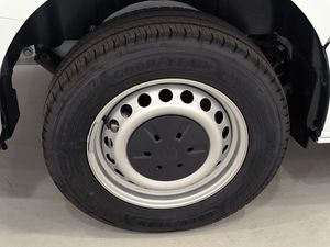Volkswagen Transporter Furgon Batalla Corta 2.0 Tdi 110 Cv  - Foto 8