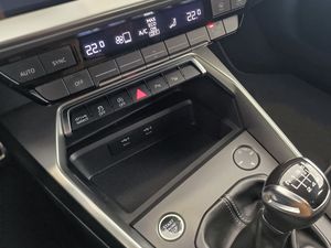 Audi A3 Sedan 35 Tdi 150 Cv Sline  - Foto 14