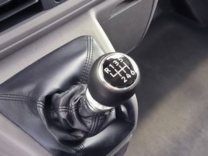 Volkswagen Caravelle 2.0 Tdi 110 Cv  - Foto 14