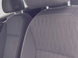 Volkswagen Tiguan Allspace 20 Tdi 150cv Dsg Life  - Foto 18