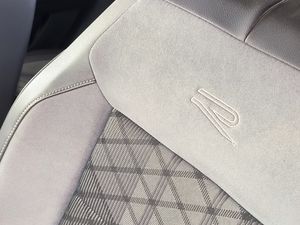 Volkswagen T-roc 2.0 Tdi 150 Cv Dsg Rline  - Foto 16