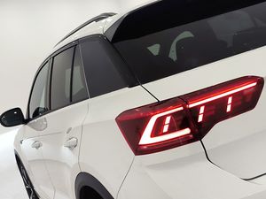 Volkswagen T-roc 1.0 Tsi 115 Cv Rline  - Foto 11