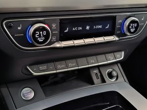 Audi Q5 40 Tdi 204cv Stronic Black Line  - Foto 17