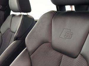 Audi Q5 40 Tdi 204cv Stronic Black Line  - Foto 12