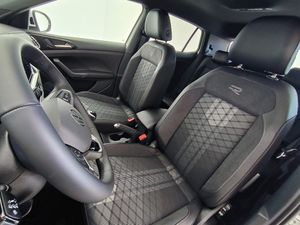 Volkswagen T-cross 1.0 Tsi 115 Cv Rline  - Foto 12