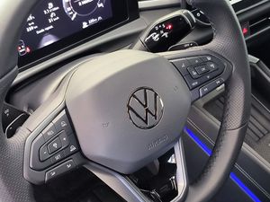 Volkswagen T-roc R-line 1st Edition 1.5 Etsi 150 Cv Dsg  - Foto 10