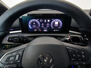 Volkswagen T-roc R-line 1st Edition 1.5 Etsi 150 Cv Dsg  - Foto 12