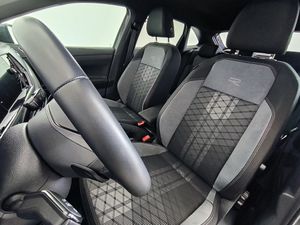 Volkswagen Taigo 1.0 Tsi 115 Cv Dsg R-line  - Foto 15