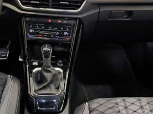 Volkswagen T-roc 1.5 Tsi 150 Cv Dsg Rline  - Foto 16