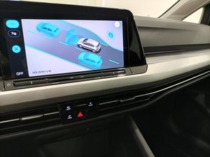 Volkswagen Golf 1.5 Tsi 130 Cv Life  - Foto 9