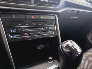Volkswagen T-roc 2.0 Tdi 115 Cv  - Foto 18