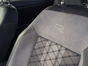 Volkswagen T-roc 2.0 Tdi 150 Cv Dsg Rline  - Foto 10