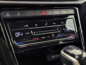 Volkswagen T-roc 2.0 Tdi 150 Cv Dsg Rline  - Foto 14