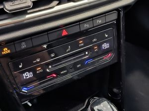 Volkswagen T-roc 1.5 Tsi 150 Cv Dsg Rline  - Foto 18