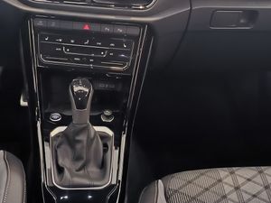 Volkswagen T-roc 2.0 Tdi 150 Cv Dsg Rline  - Foto 20