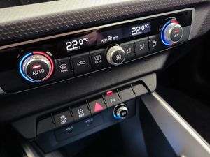 Audi A1 Sb 30 Tfsi 116 Cv Stronic Adrenalin Edition  - Foto 17