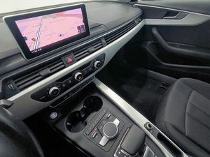 Audi A4 2.0 Tdi 150 Cv Stronic Advance Edition  - Foto 17