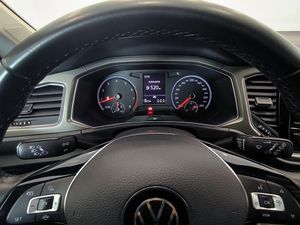 Volkswagen T-roc 1.5 Tsi 150 Cv Advance  - Foto 14