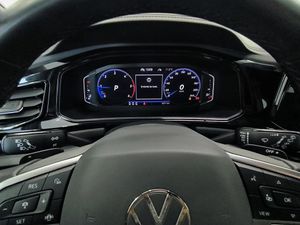 Volkswagen T-roc 2.0 Tdi 150 Cv Dsg  - Foto 17