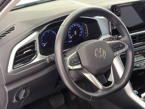 Volkswagen T-roc 20 Tdi 150cv Dsg Dark  - Foto 10
