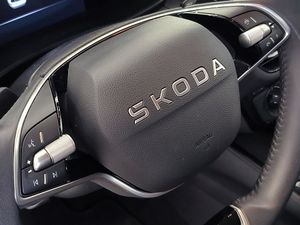 Skoda Fabia 1.0 Tsi 115 Cv Dsg Desing  - Foto 19