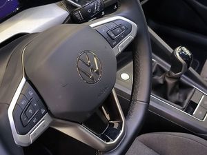 Volkswagen Golf 1.5 Tsi 115 Cv Life  - Foto 14
