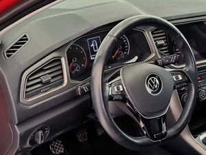 Volkswagen T-roc 1.5 Tsi 150cv Advance Rline  - Foto 9
