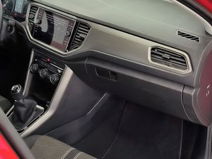 Volkswagen T-roc 1.5 Tsi 150cv Advance Rline  - Foto 16