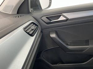 Volkswagen T-roc 1.5 Tsi 150 Cv Dsg Life  - Foto 16