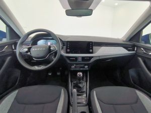 Skoda Kamiq 1.0 Tsi 115 Cv Selection  - Foto 4